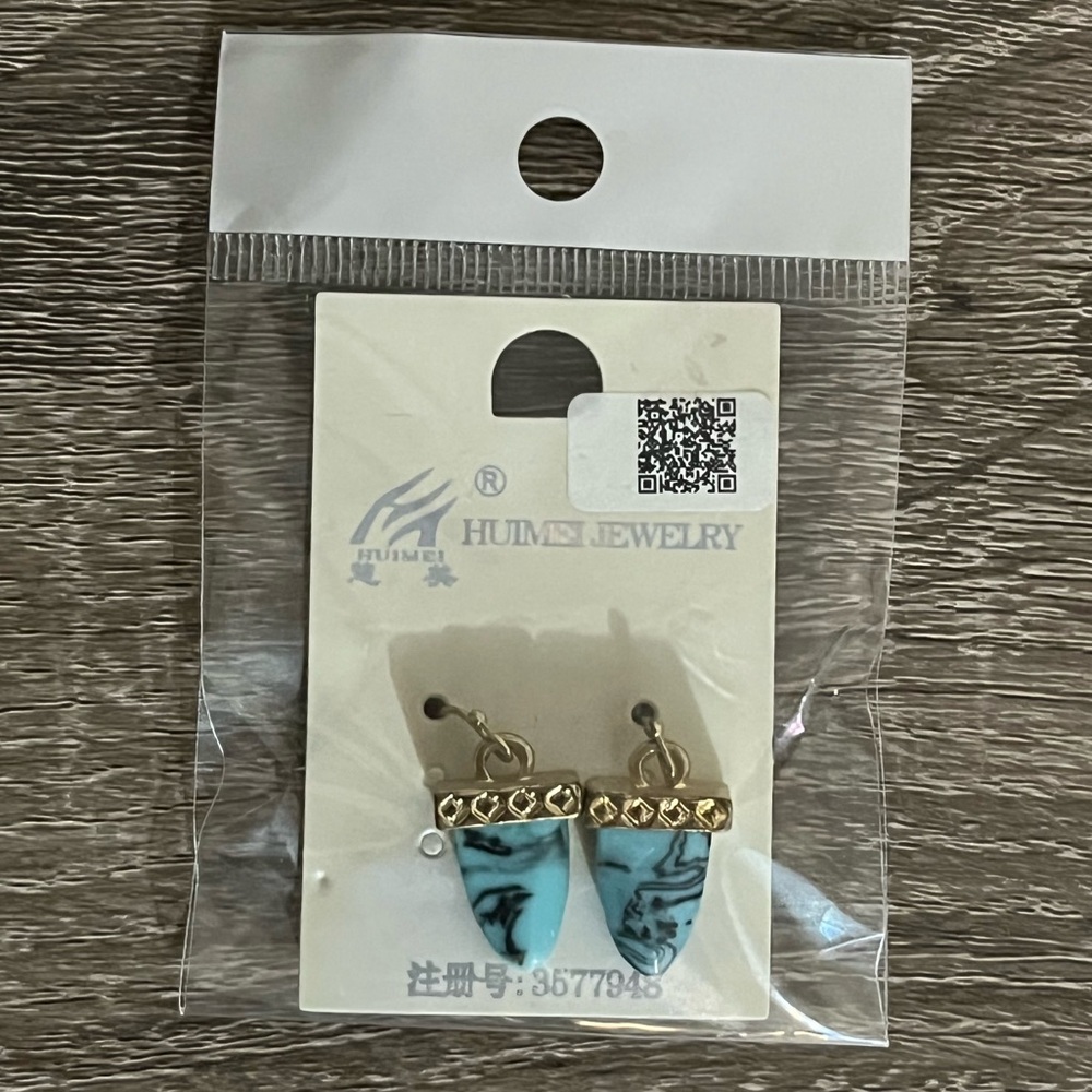 Turquoise Fashion Earrings